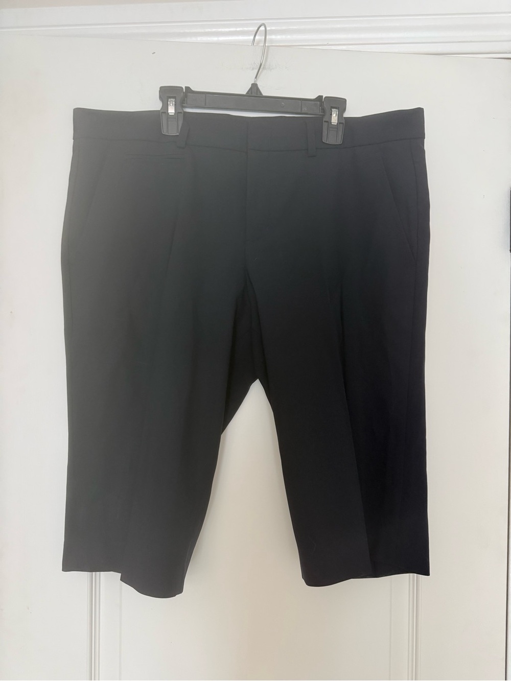 Vince Navy Wool blend Tailored Flat-Front Trouser Women’s Long Shorts